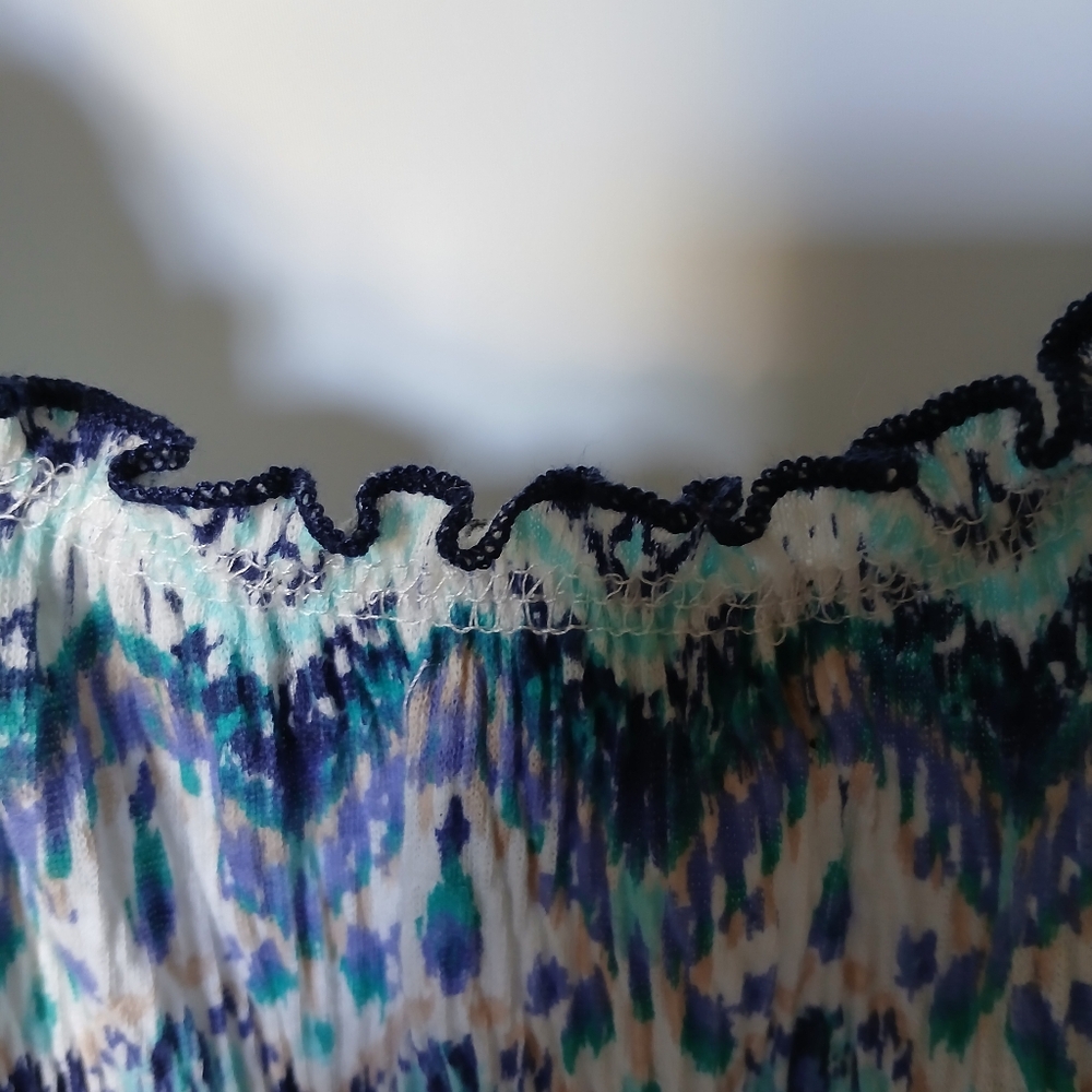 Signature Studio Womens Chevron Print Top Size XL/XG Color Purple/Blue/White - Picture 6 of 10